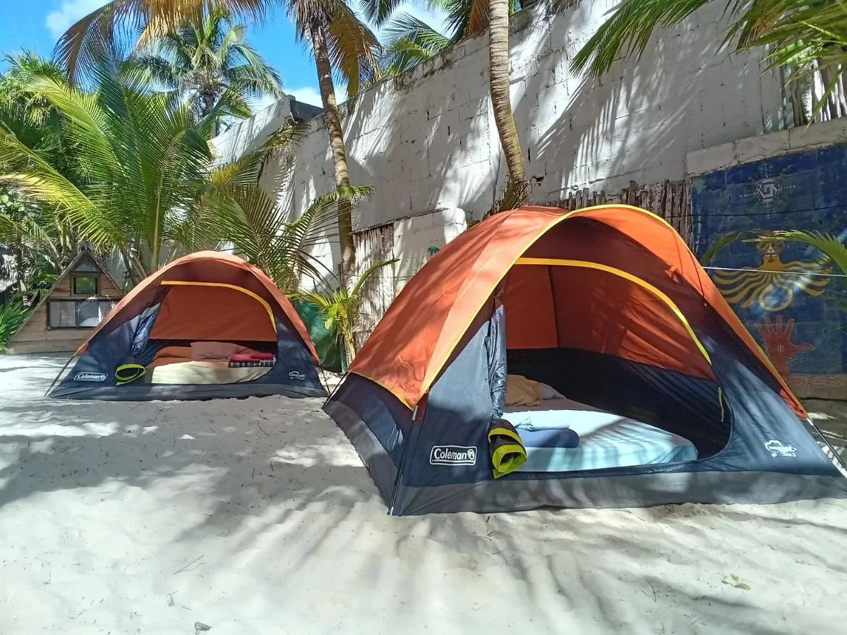 Chavez Eco Beach Camping And Cabanas Tulum Meksika