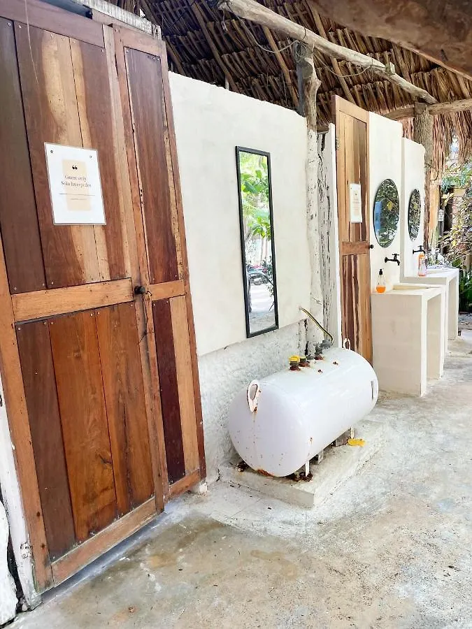 Chavez Eco Beach Camping And Cabanas Tulum Kamp alanı