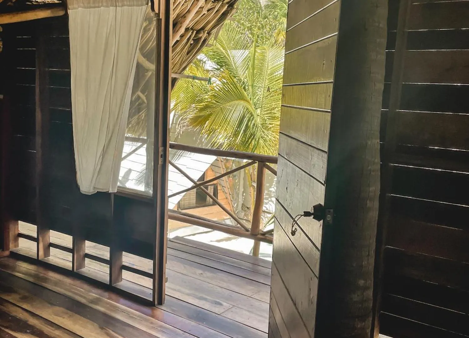 Chavez Eco Beach Camping And Cabanas Tulum Meksika